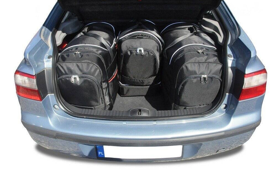 Kjust Renault Laguna 5-dr 2001-2007 Reistassenset