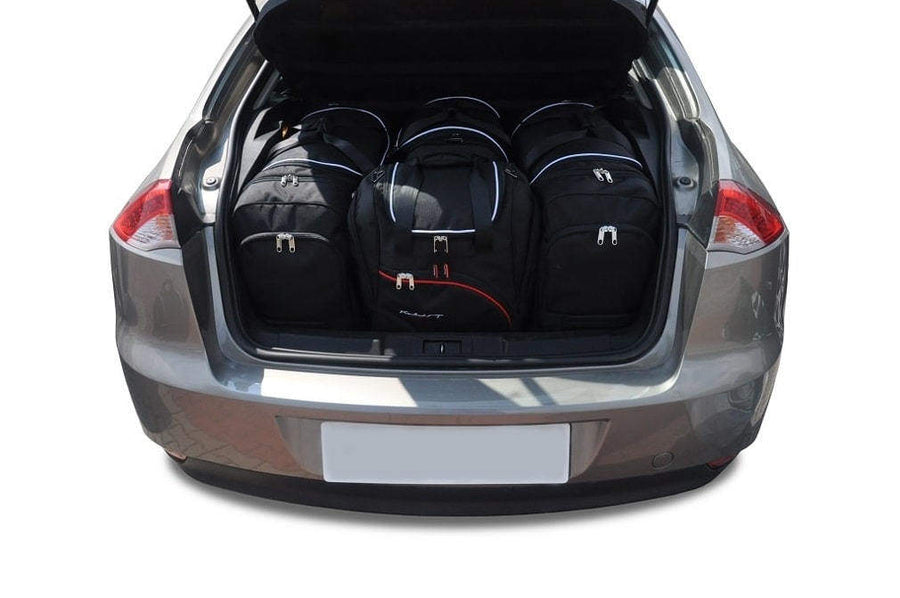 Kjust Renault Laguna 5-dr 2007-2015 Reistassenset
