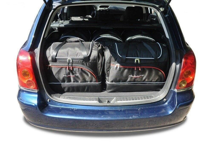 Kjust Toyota Avensis stationwagen 2003-2009 Reistassenset