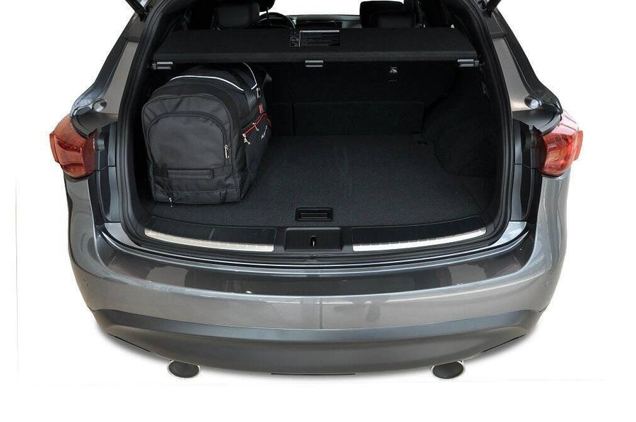 Kjust Infiniti QX70 2013-2017 Reistassenset