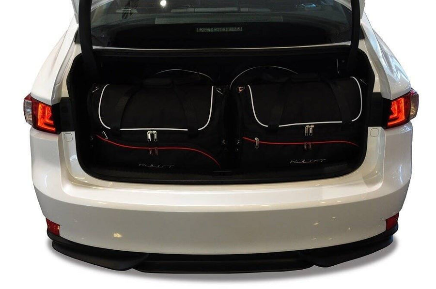 Kjust Lexus IS Sedan 2013-2021 Reistassenset