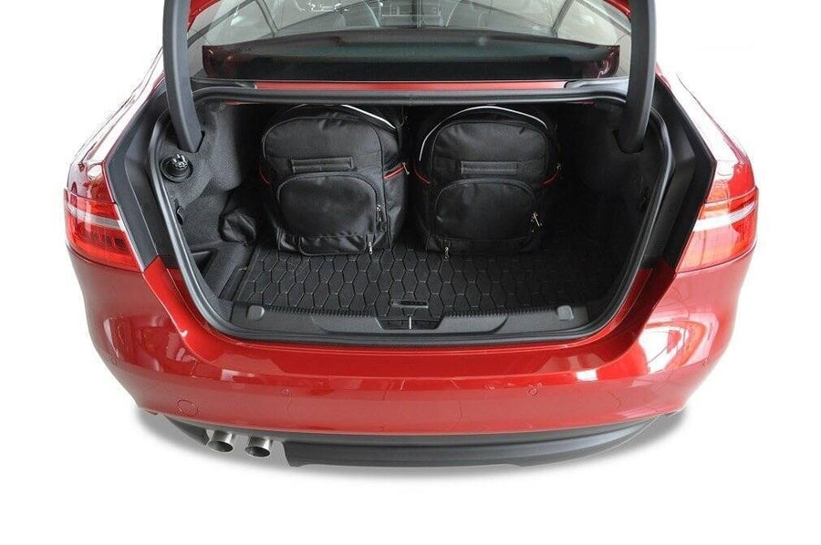 Kjust Jaguar XE Sedan 2014-2024 Reistassenset