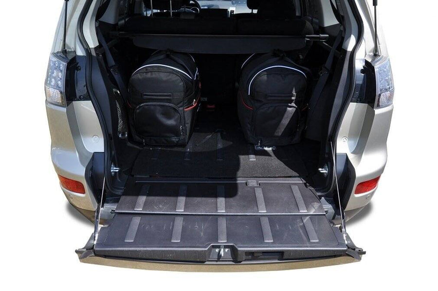 Kjust Mitsubishi Outlander II 2007-2013 Reistassenset