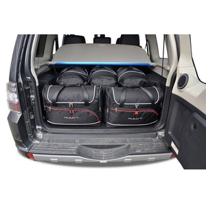 Kjust Mitsubishi Pajero III 2000-2006 Reistassenset