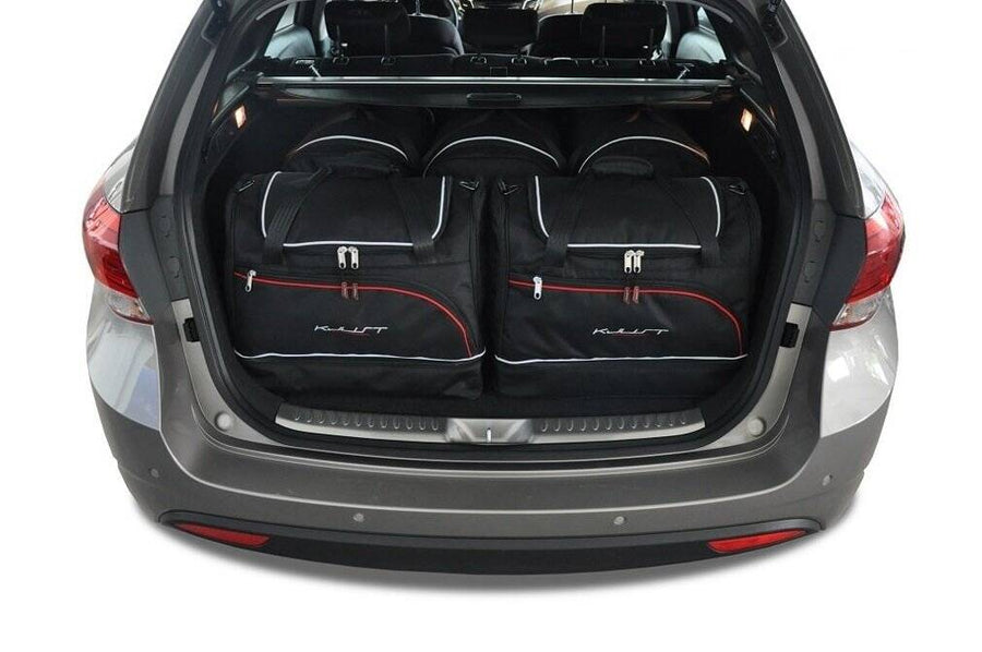 Kjust Hyundai i40 Tourer 2011-2019 Reistassenset