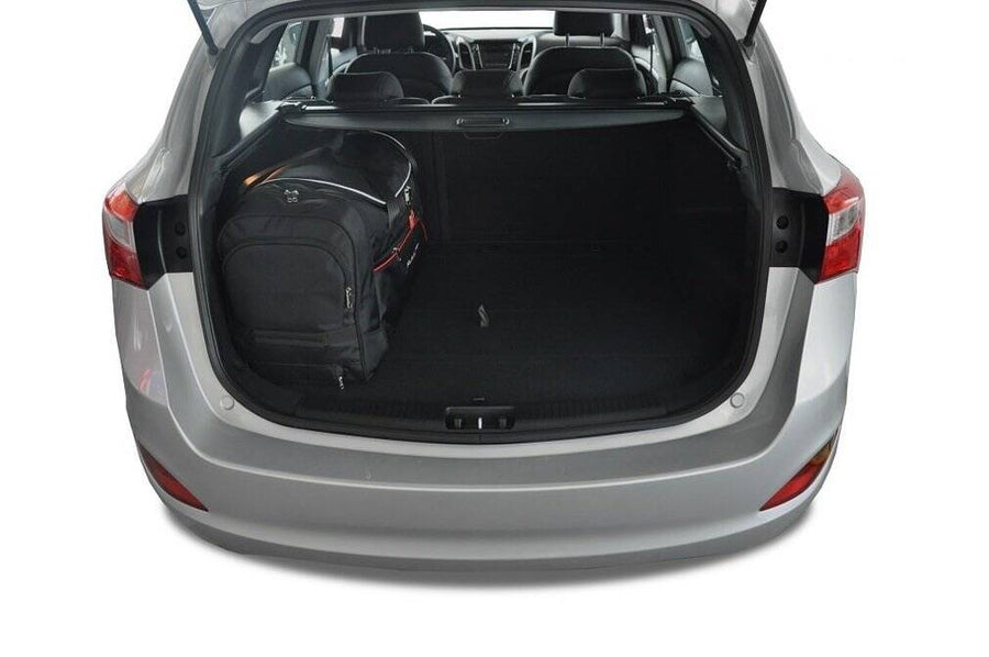 Kjust Hyundai i30 II Tourer 2012-2017 Reistassenset