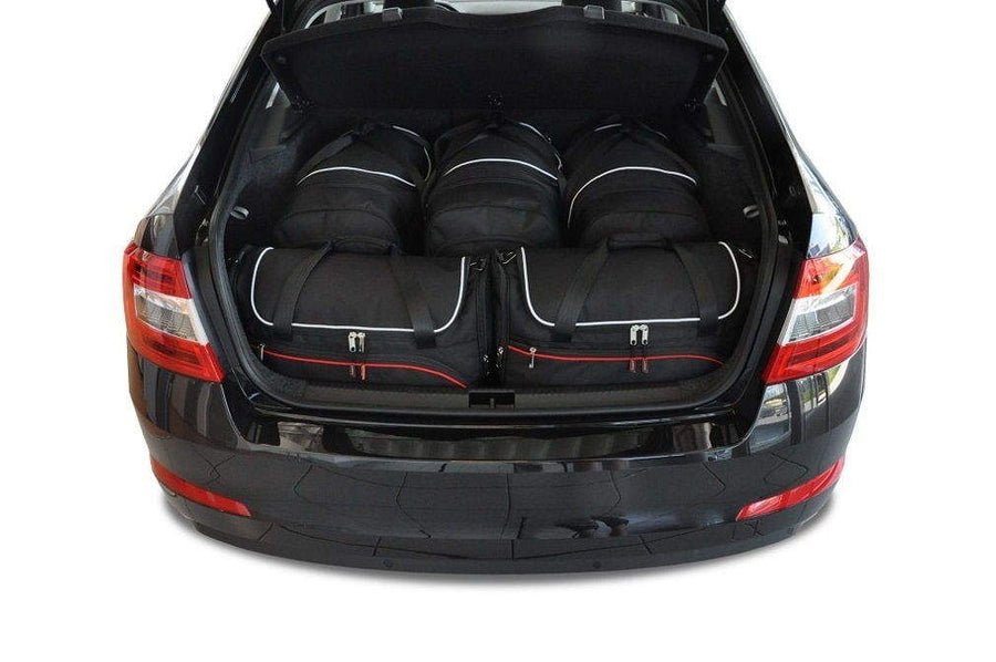 Kjust Skoda Octavia 5E 5-dr 2013-2020 Reistassenset