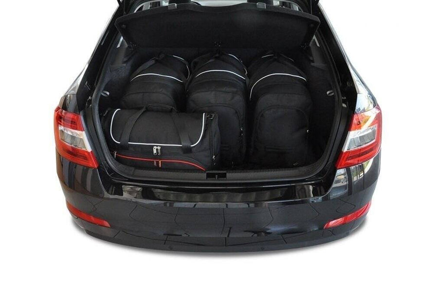 Kjust Skoda Octavia 5E 5-dr 2013-2020 Reistassenset