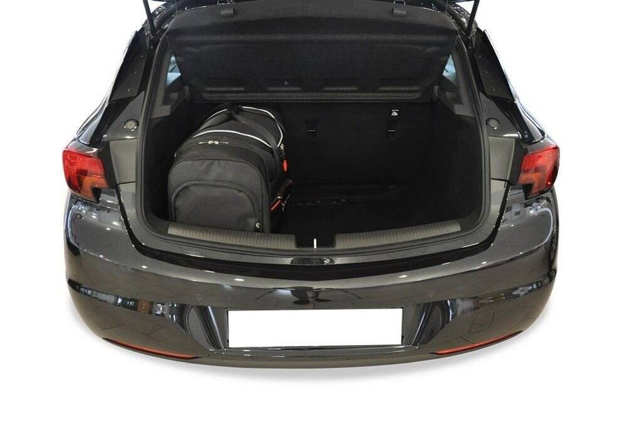 Kjust Opel Astra K 5-dr 2015-2022 Reistassenset