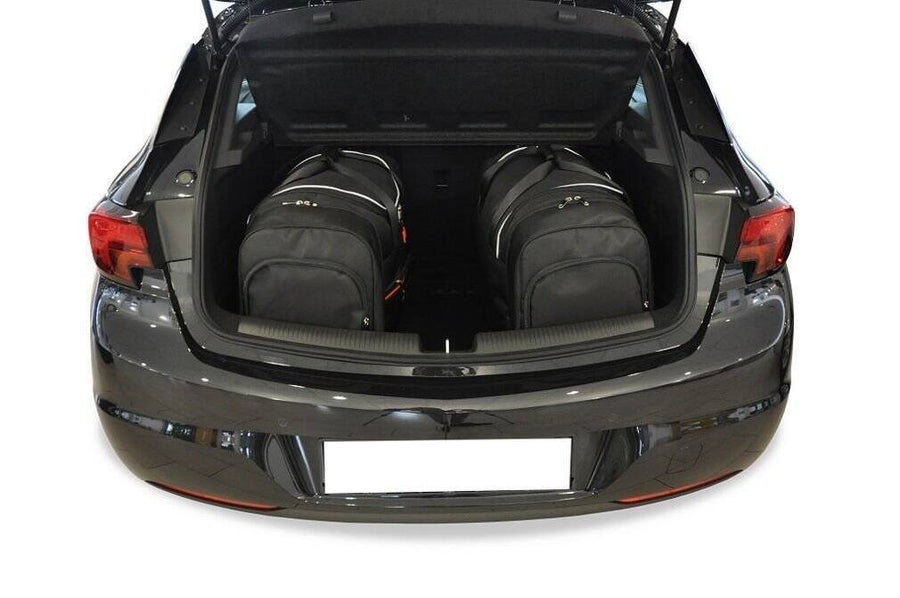 Kjust Opel Astra K 5-dr 2015-2022 Reistassenset