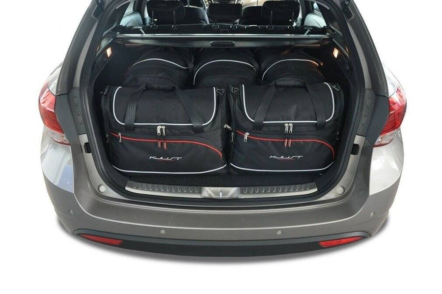 Kjust Hyundai i40 Tourer 2011-2019 Reistassenset