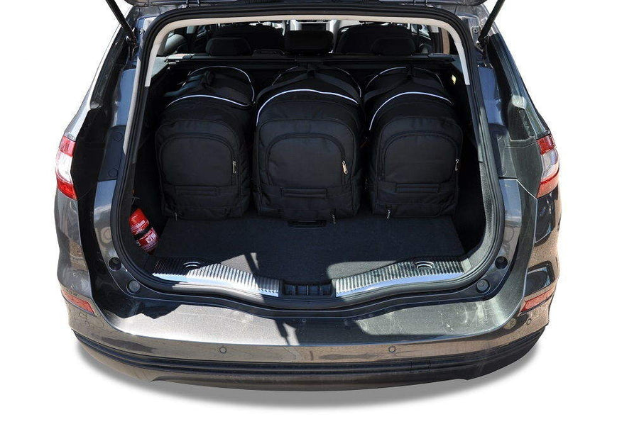 Kjust Ford Mondeo V stationwagen 2014-2022 Reistassenset
