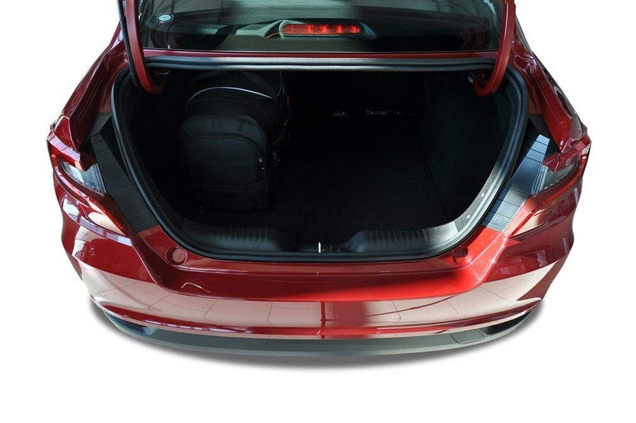 Kjust Fiat Tipo 5-dr 2016-2023 Reistassenset
