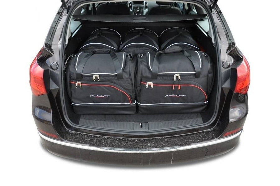 Kjust Opel Astra J Sports Tourer 2010-2015 Reistassenset