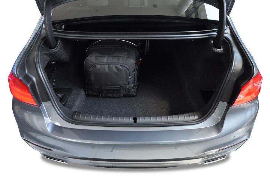 Kjust BMW 5 serie G30 Sedan 2017-2023 Reistassenset