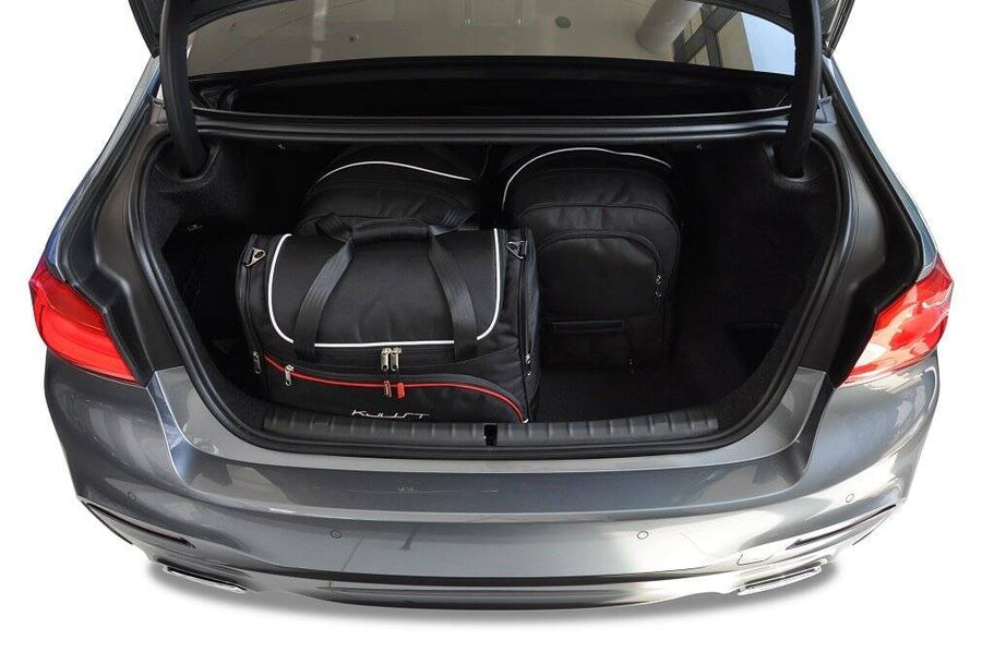 Kjust BMW 5 serie G30 Sedan 2017-2023 Reistassenset