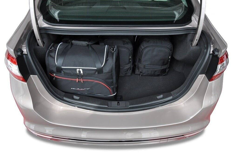 Kjust Ford Mondeo V Sedan 2014-2022 Reistassenset