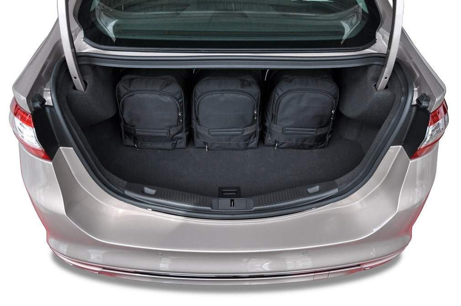 Kjust Ford Mondeo V Sedan 2014-2022 Reistassenset