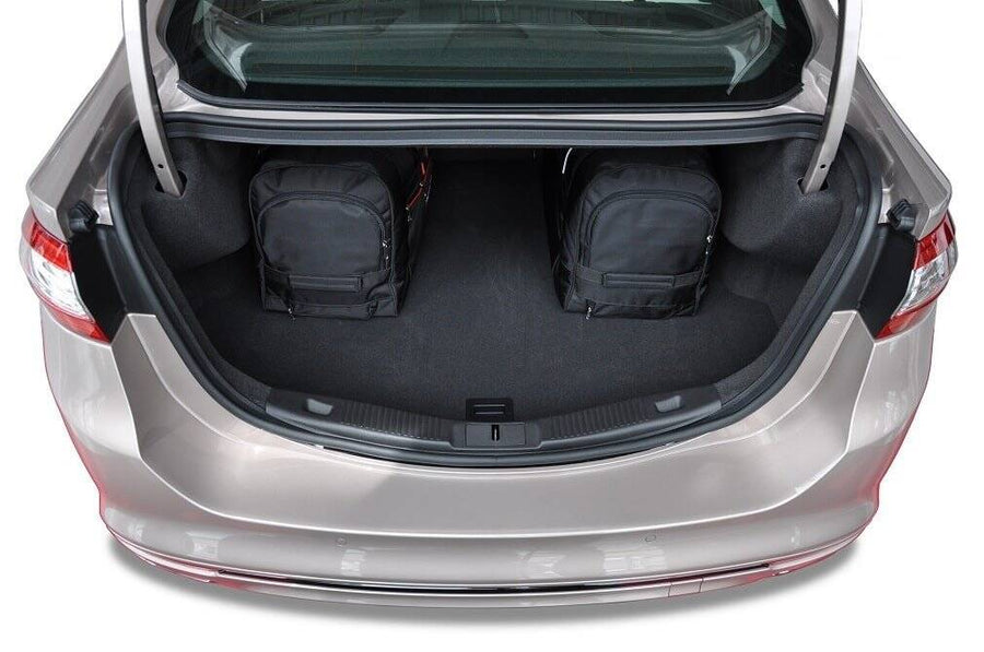 Kjust Ford Mondeo V Sedan 2014-2022 Reistassenset