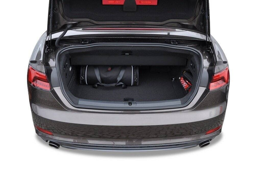 Kjust Audi A5 cabrio 2017-2024 Reistassenset