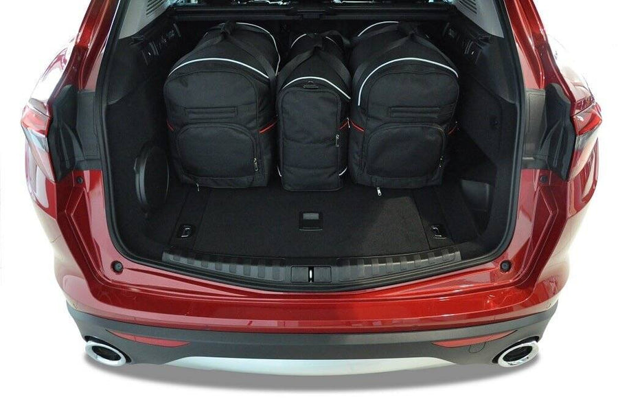Kjust Alfa Romeo Stelvio 2017- Reistassenset