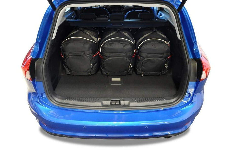 Kjust Ford Focus IV Wagon 2018- Reistassenset