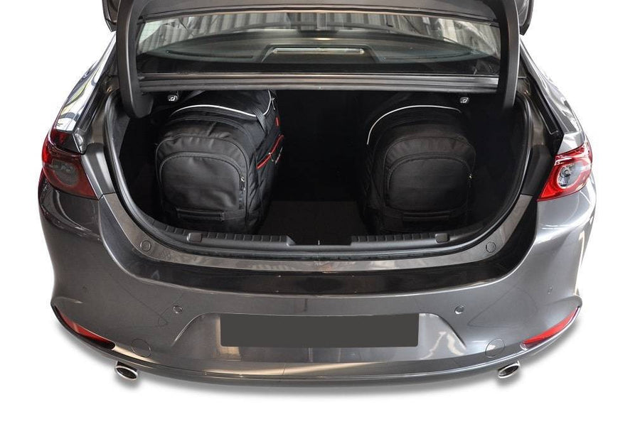 Kjust Mazda 3 BP Sedan 2019- Reistassenset