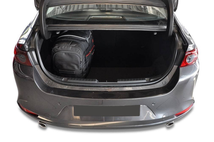 Kjust Mazda 3 BP Sedan 2019- Reistassenset