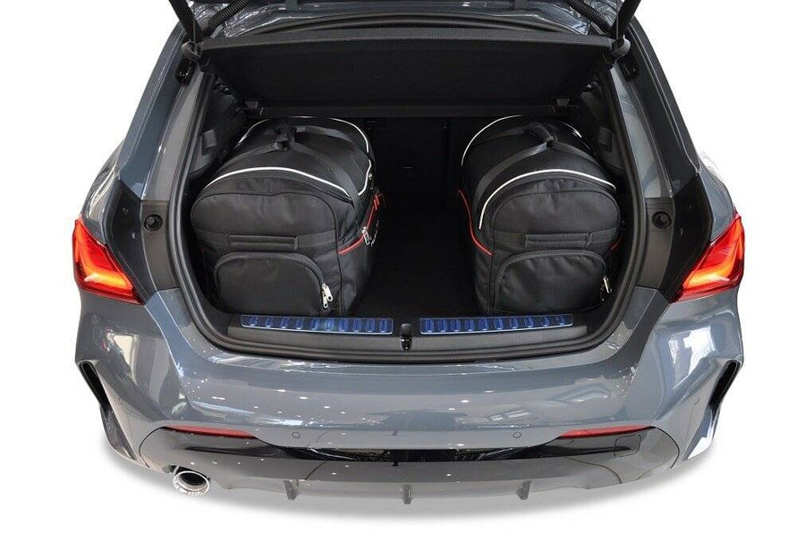 Kjust BMW 1 serie F40 5-dr 2019-2024 Reistassenset