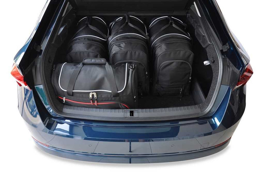 Kjust Skoda Octavia NX 5-dr 2020- Reistassenset
