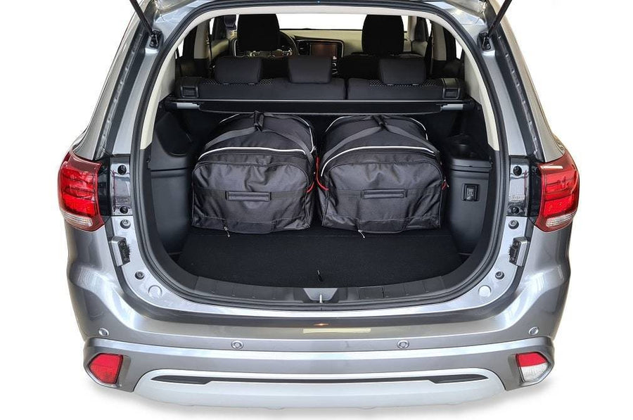 Kjust Mitsubishi Outlander III 2013-2021 Reistassenset