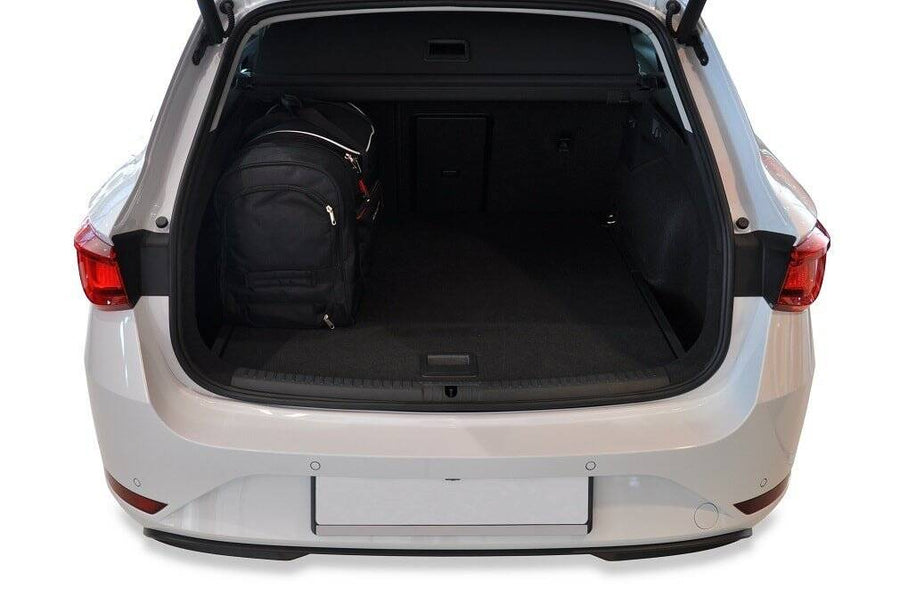 Kjust Seat Leon IV 5-dr 2020- Reistassenset