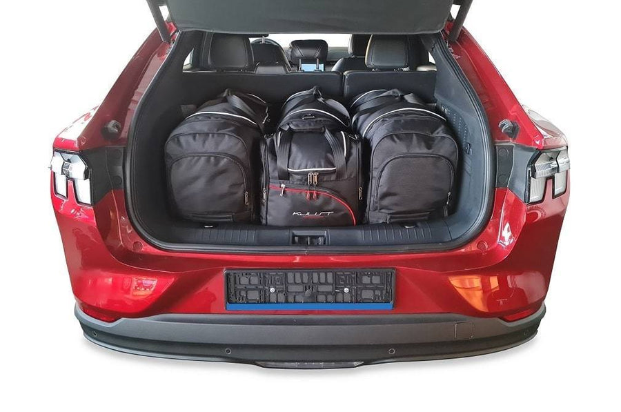Kjust Ford Mustang Mach-E 2021- Reistassenset