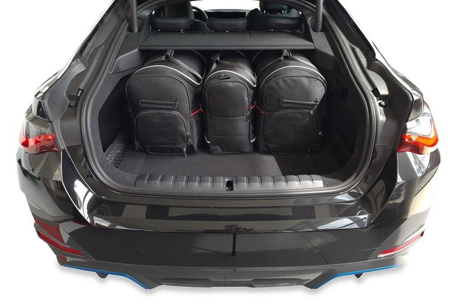 Kjust BMW i4 2022- Reistassenset