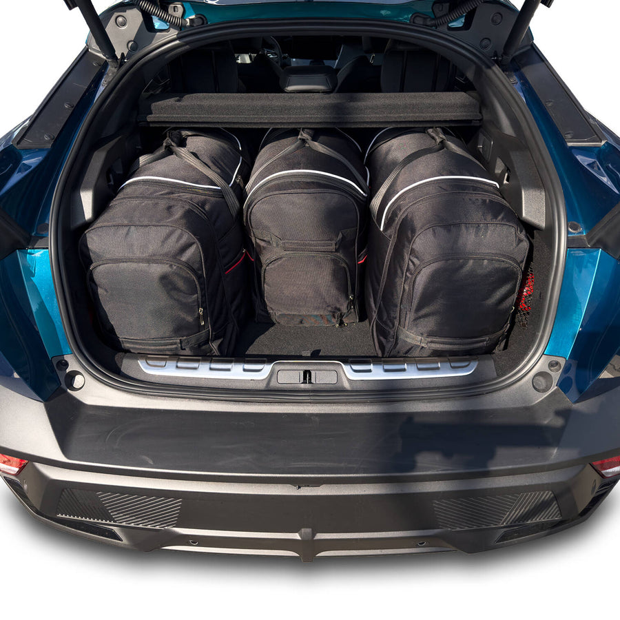 Kjust Peugeot 408 2022- Reistassenset