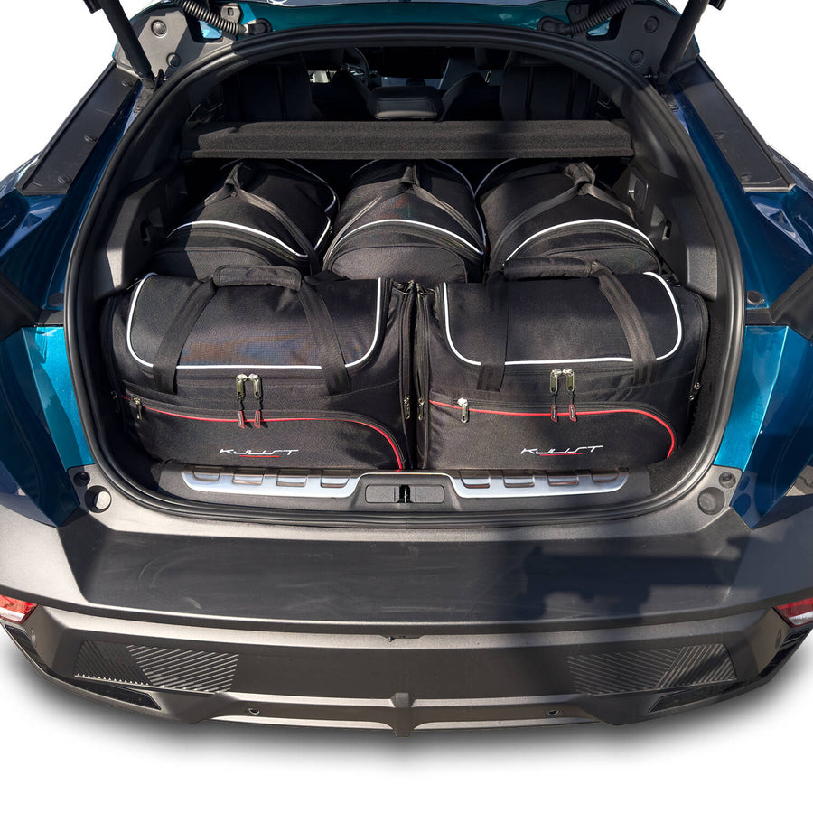 Kjust Peugeot 408 2022- Reistassenset