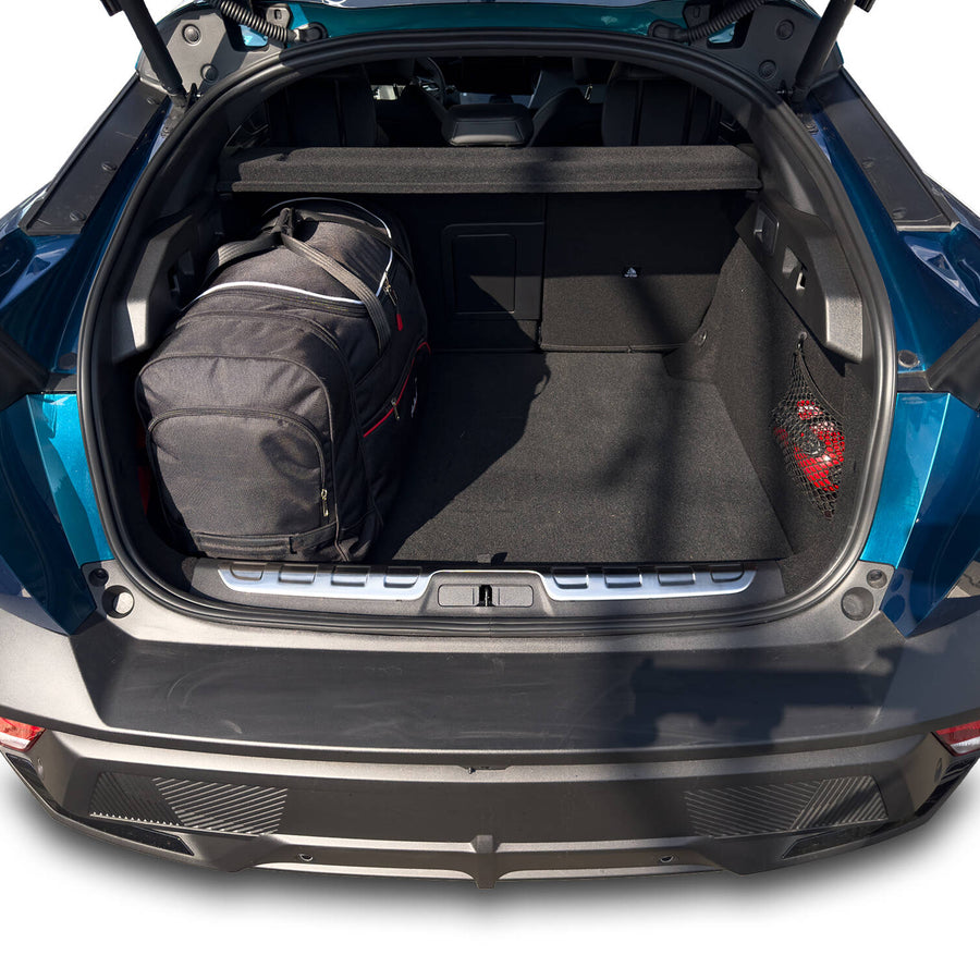 Kjust Peugeot 408 2022- Reistassenset