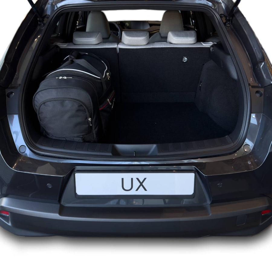 Kjust Lexus UX 2018-2024 Reistassenset